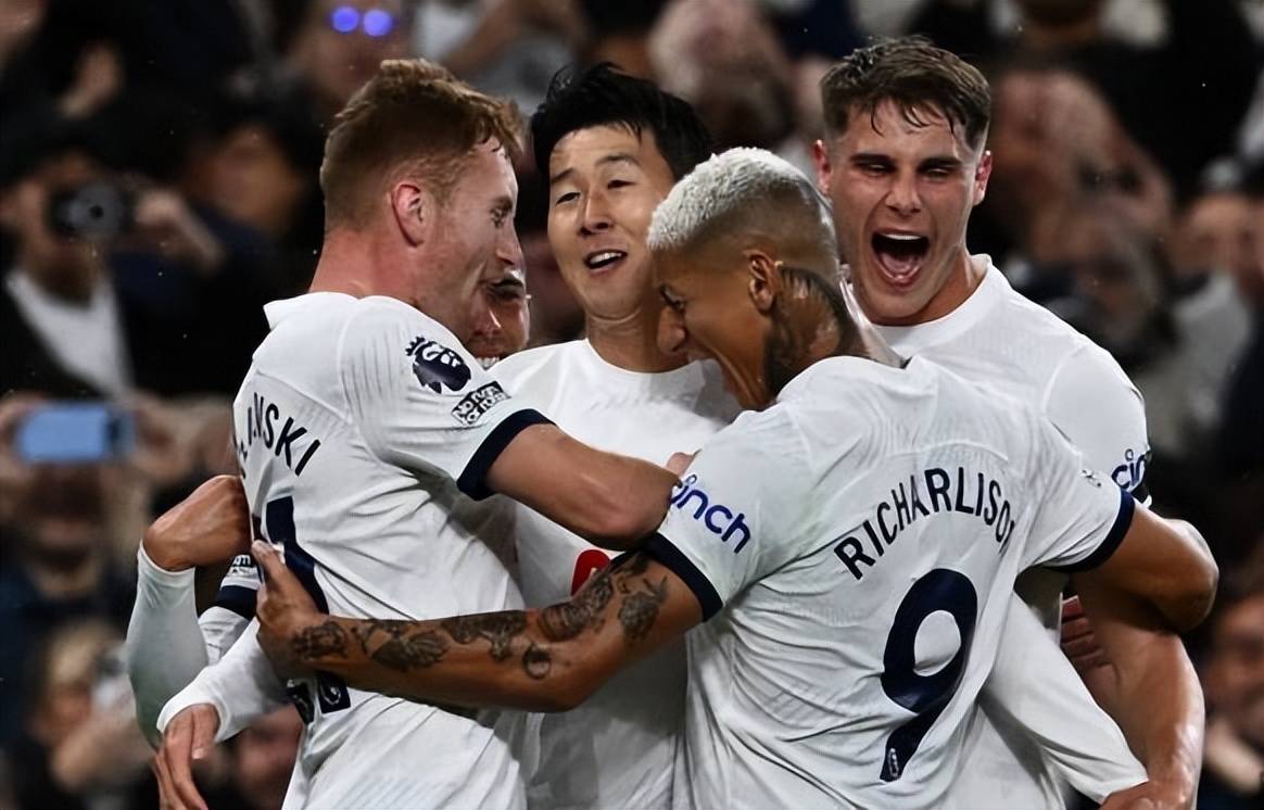 法兰克福客场战平霍芬海姆，保持不败势头的简单介绍